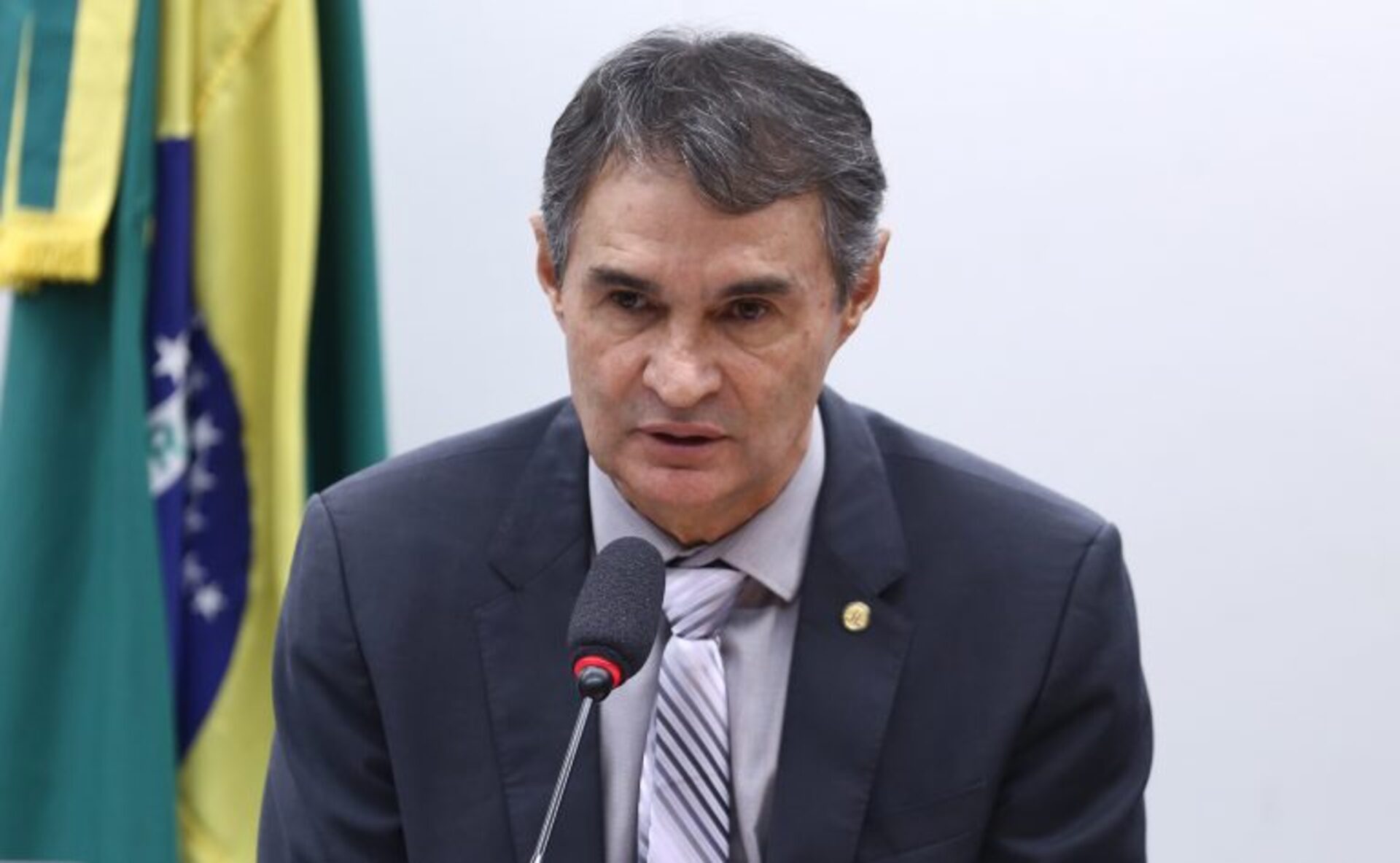 Romero Rodrigues, relator do projeto