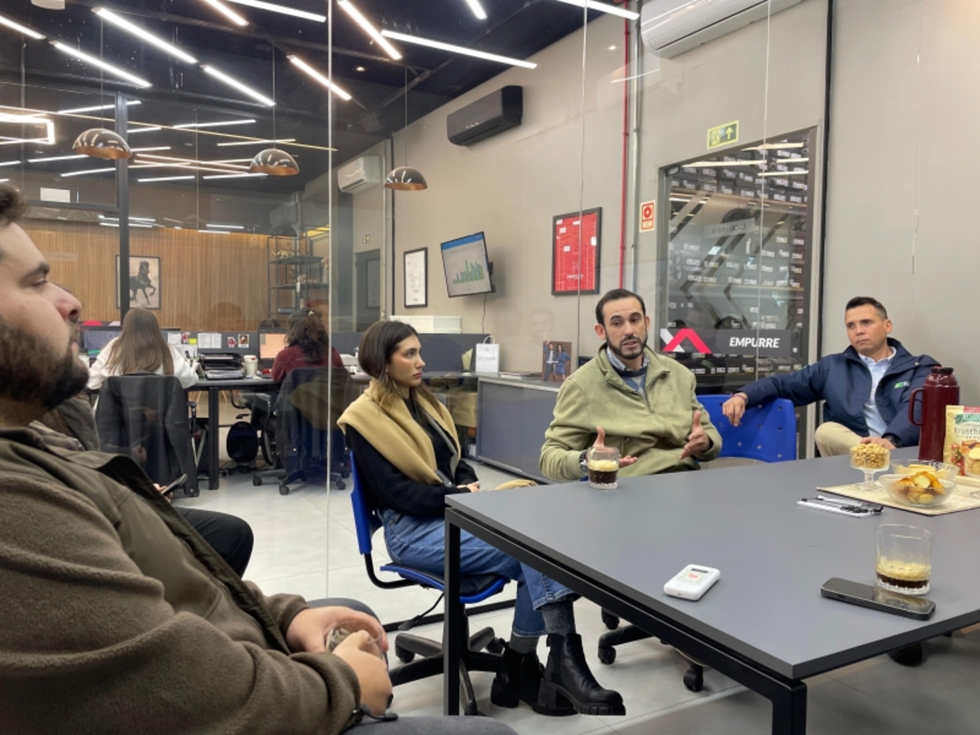 Durante o encontro, foi apresentada uma proposta inicial que agora será construída em conjunto com os setores envolvidos