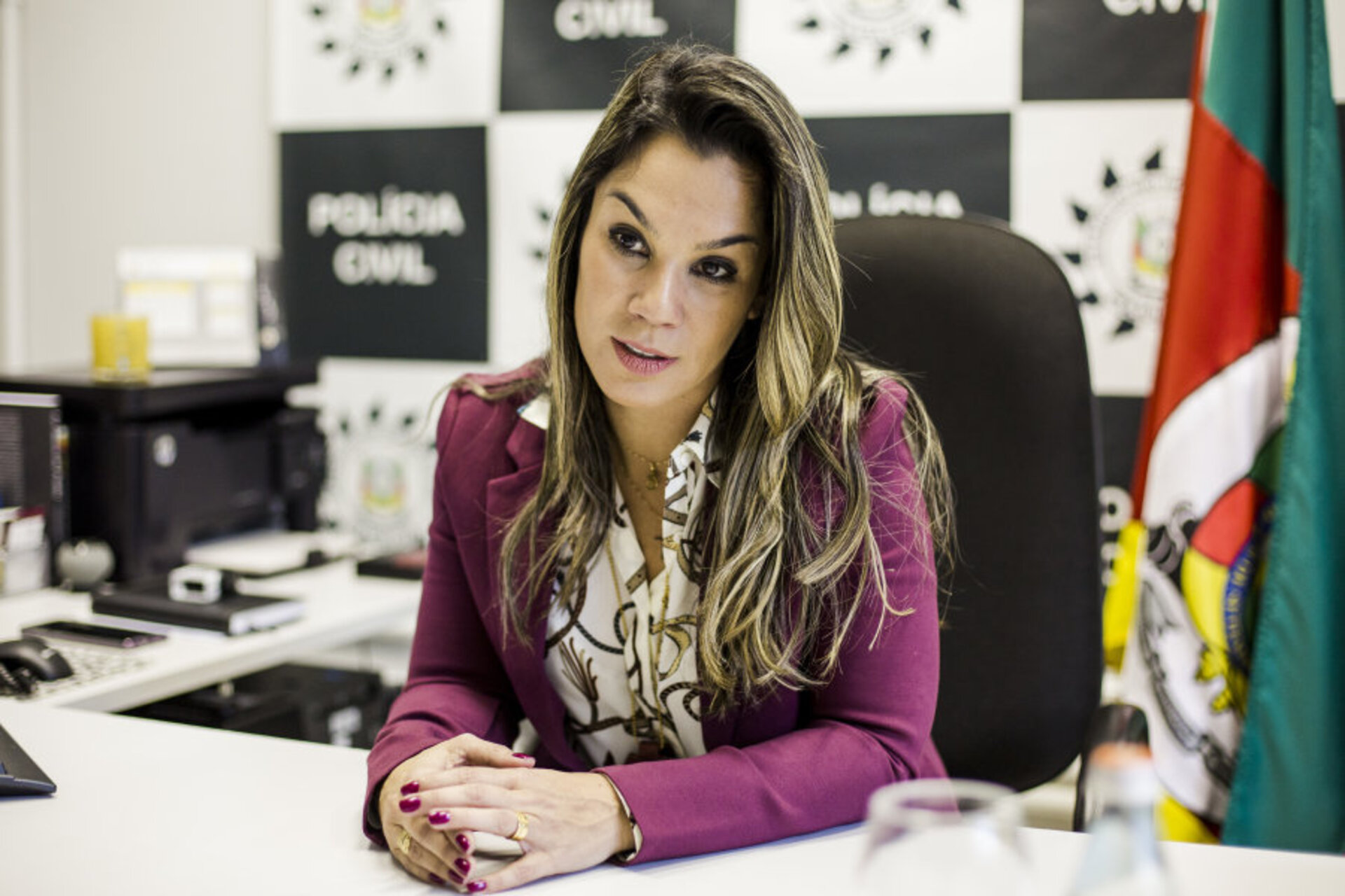 A iniciativa tem como objetivo fomentar o diálogo sobre a violência doméstica nos âmbitos municipal e estadual